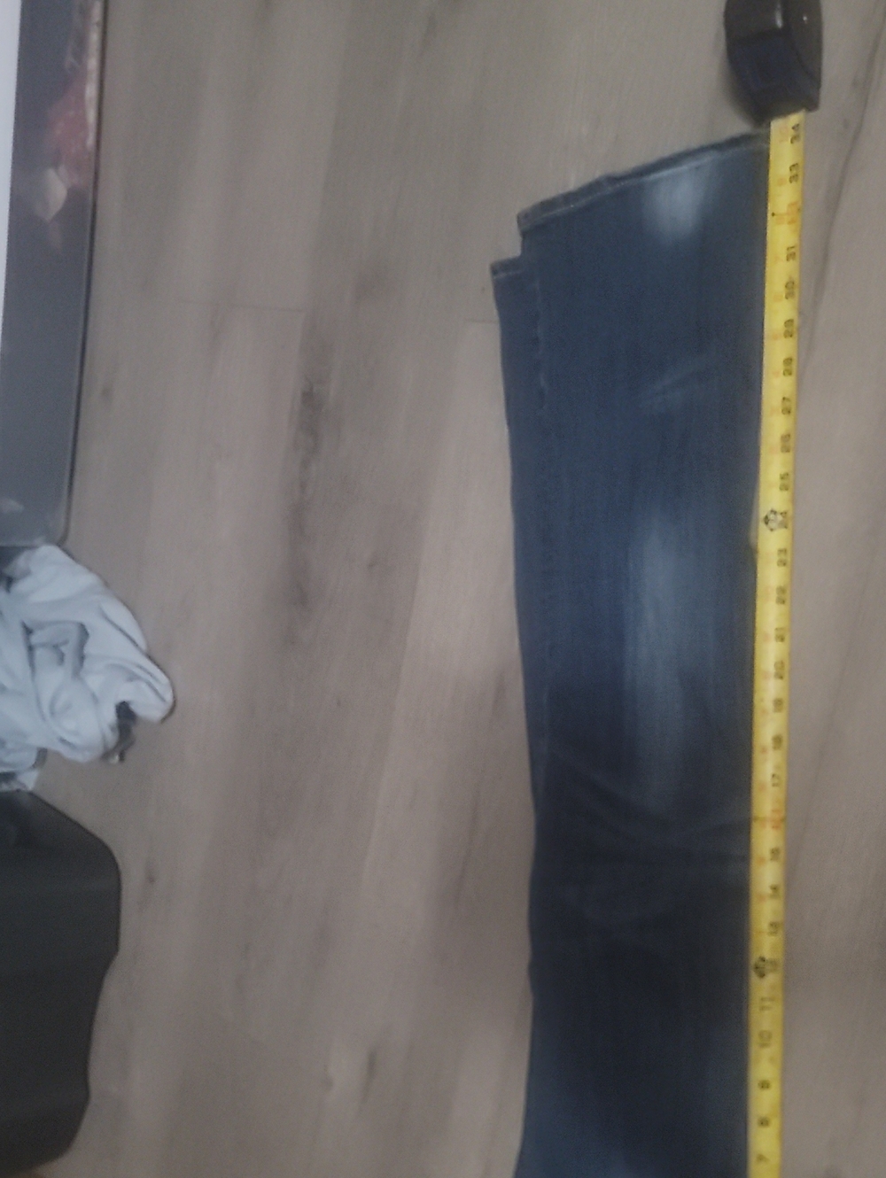 Miss Me Dark Blue boot cut Jeans with Embroidered Back Pockets 28L - Picture 11 of 11